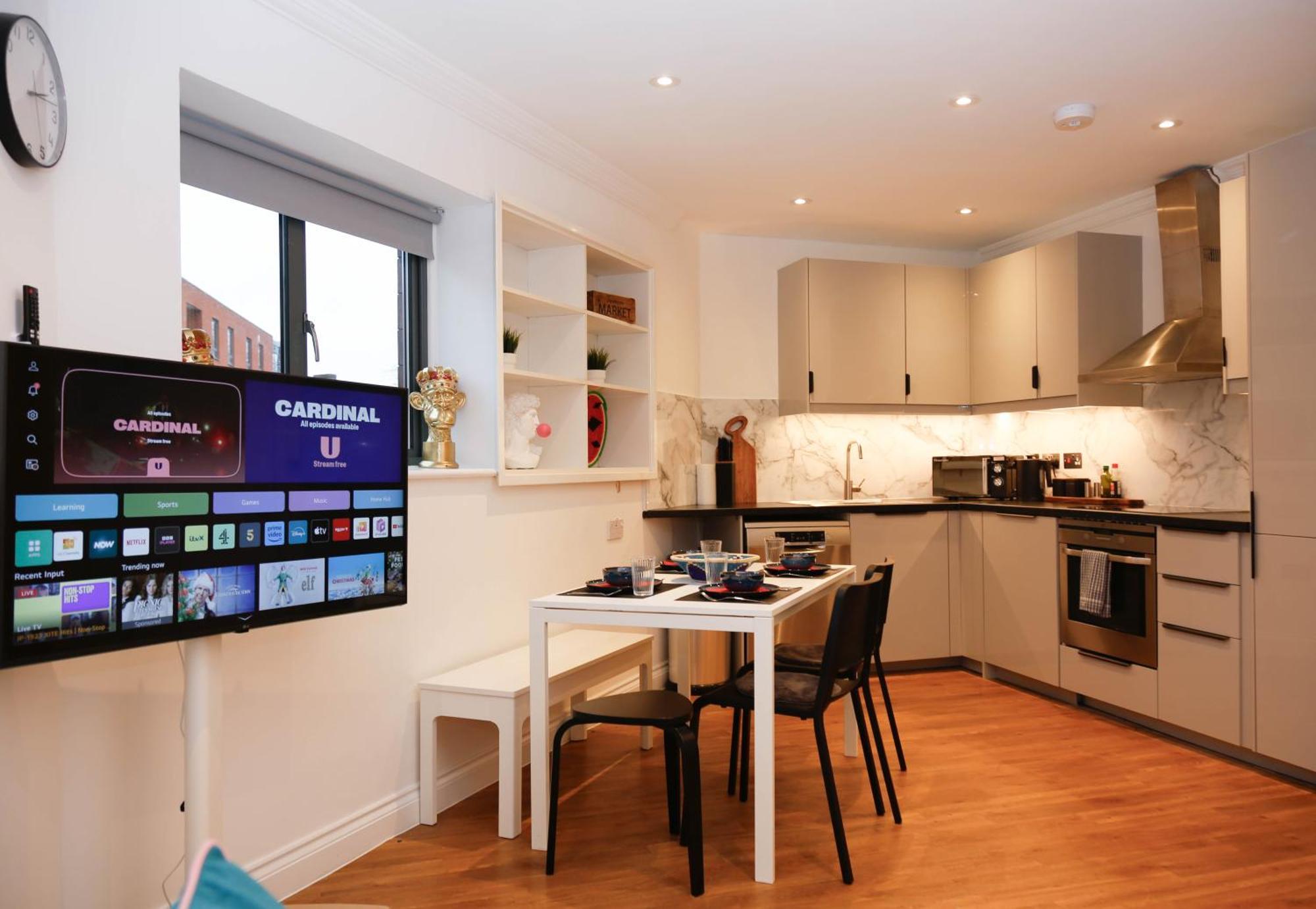 New Luxury Apartments In Central Location Next To Shops, Cafes, Bars & Metro 伦敦 外观 照片